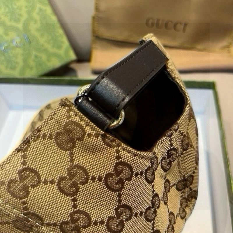 Gucci Caps Contemporary 261296