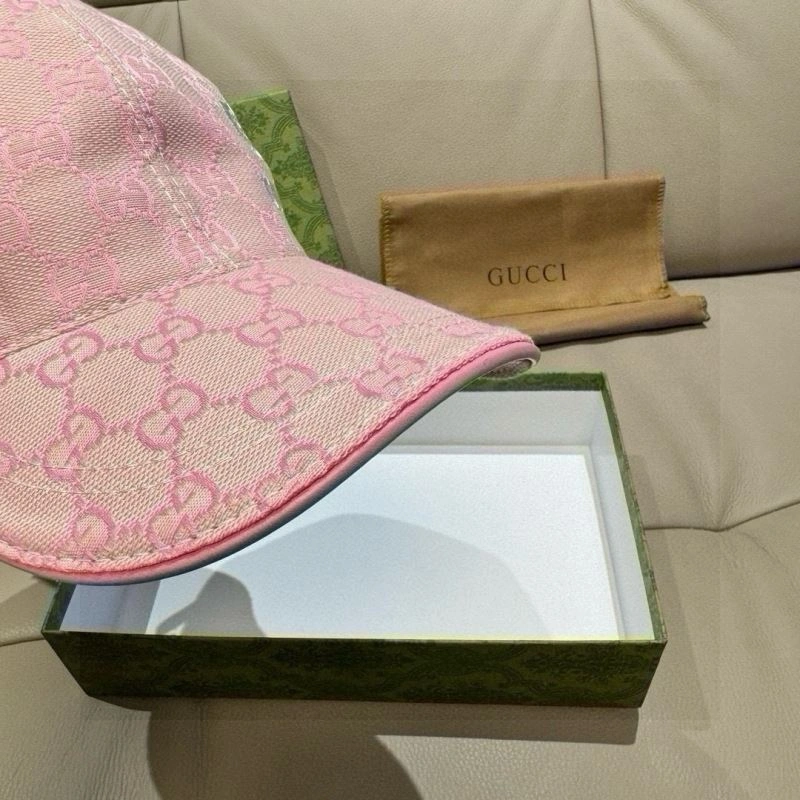 Elegant Gucci Caps 261303