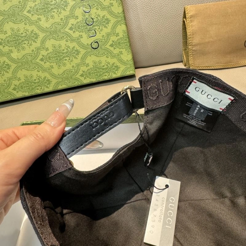 Gucci Caps Vibrant 261273