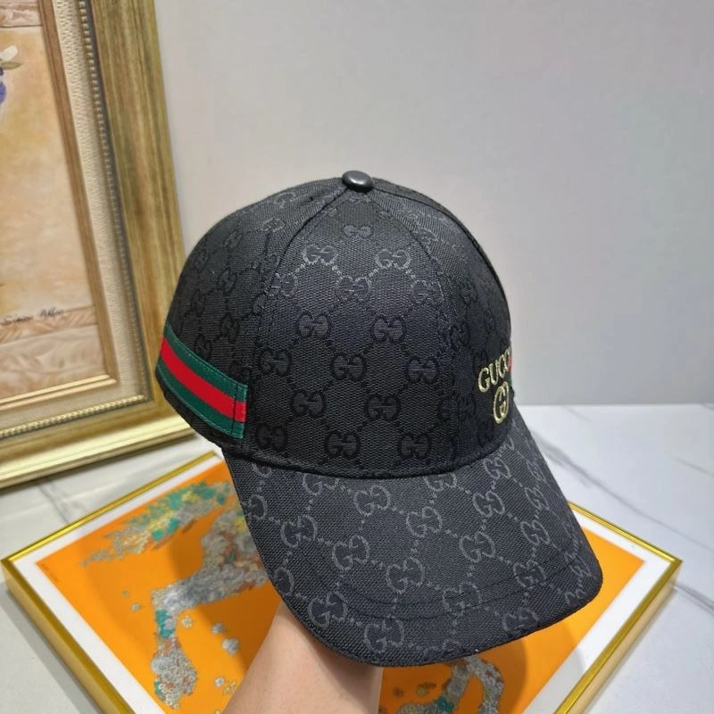 Sporty Gucci Caps 258883