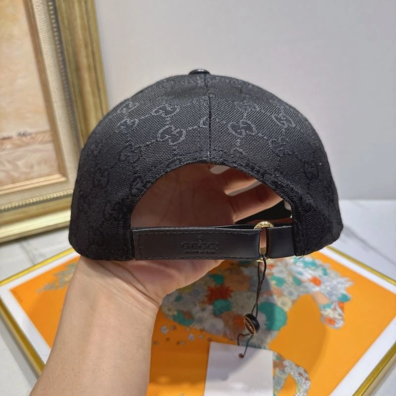 Sporty Gucci Caps 258883