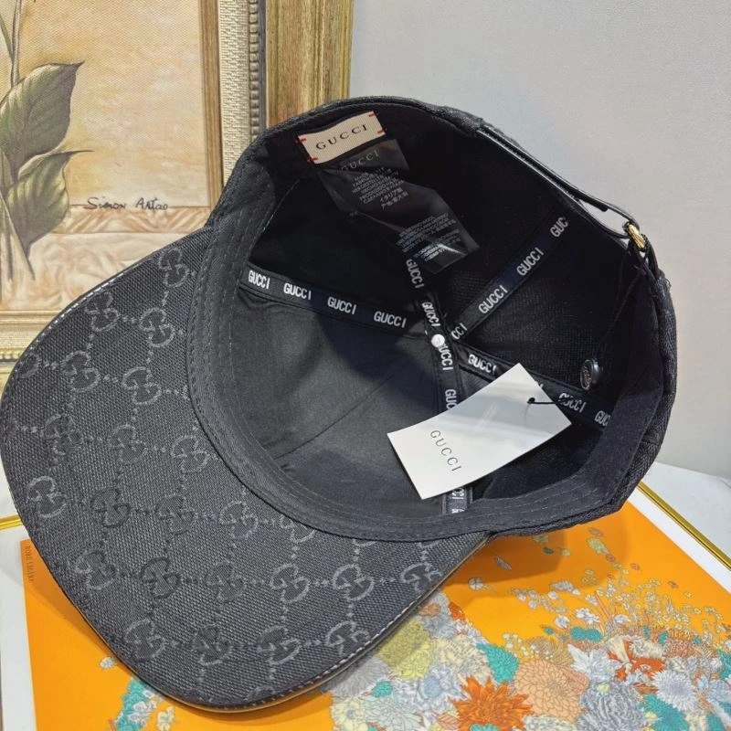 Sporty Gucci Caps 258883
