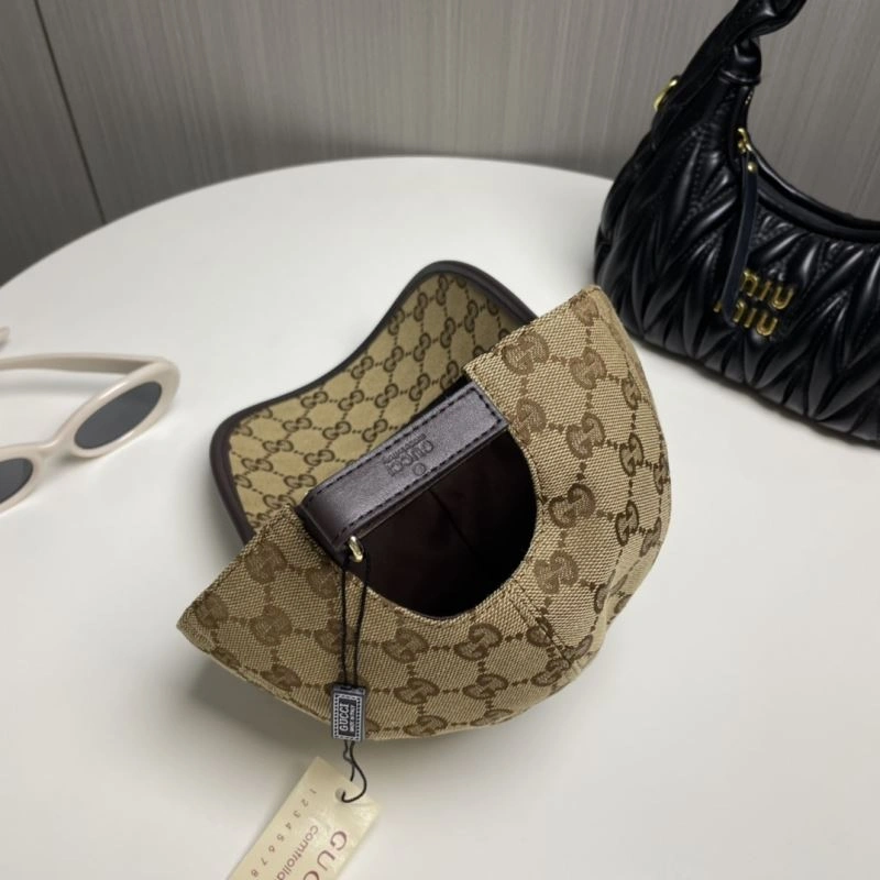 Gucci Caps Chic 258880