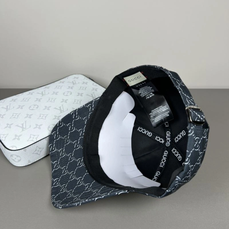 Gucci Caps ZipUp 258888