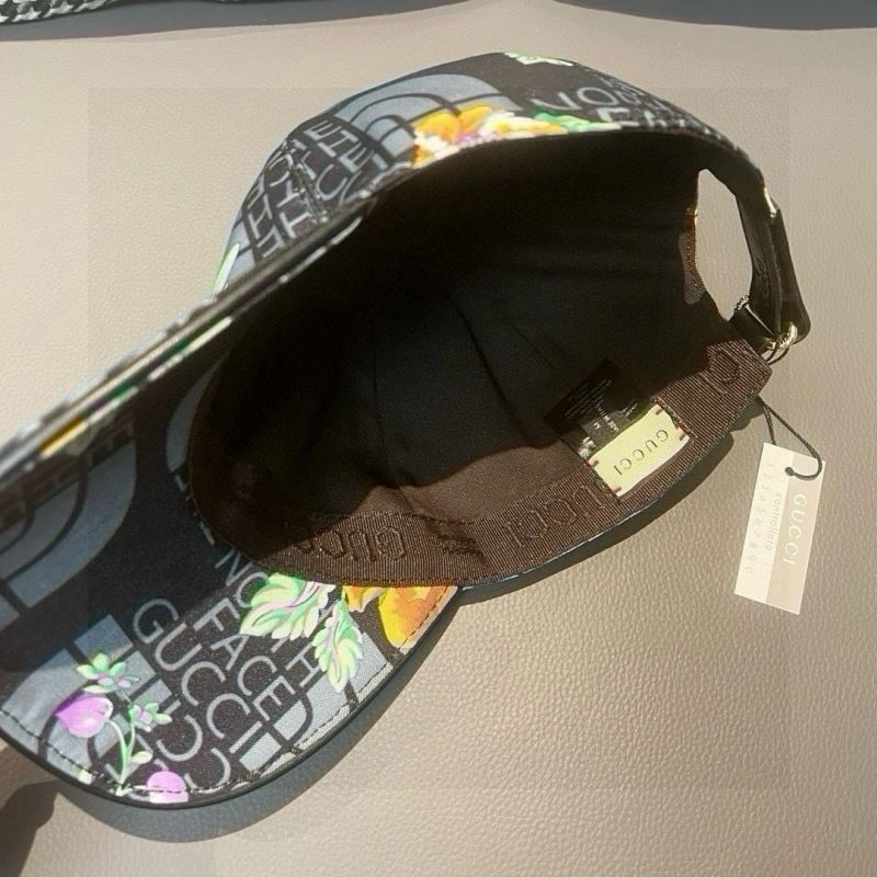Gucci Caps Minimalist 258849