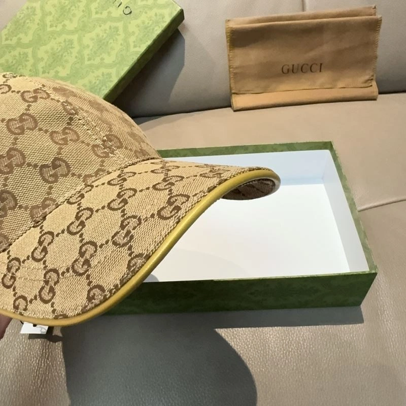 Modern Gucci Caps 258821
