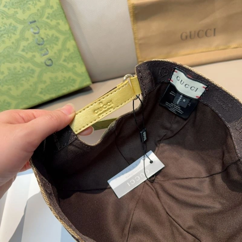 Modern Gucci Caps 258821