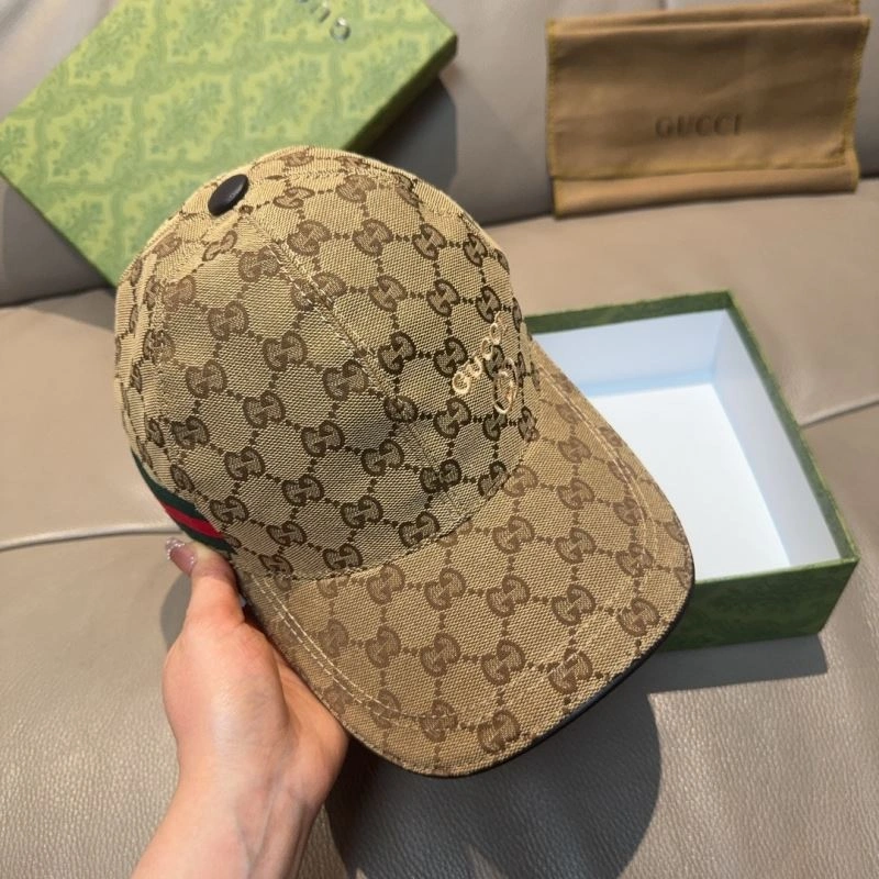 Modern Gucci Caps 258767
