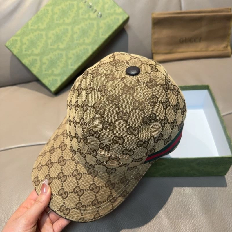 Modern Gucci Caps 258767