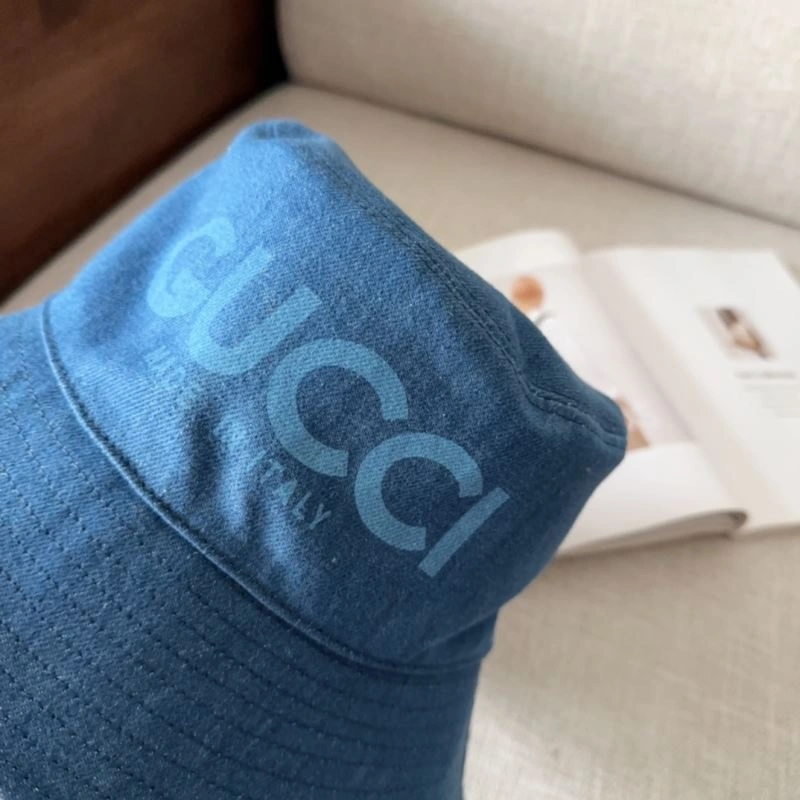 Gucci Caps Bold 258735