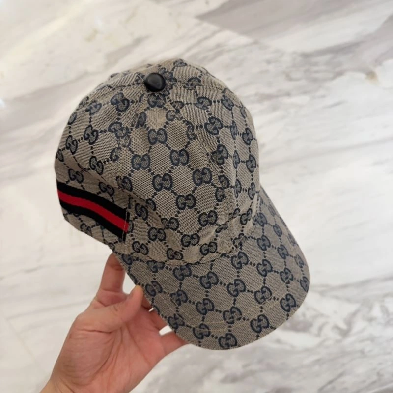 Gucci Caps Youthful 258738