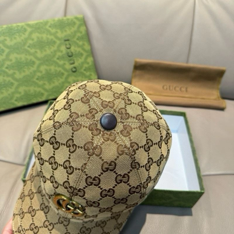 Gucci Caps Seasonal 258701