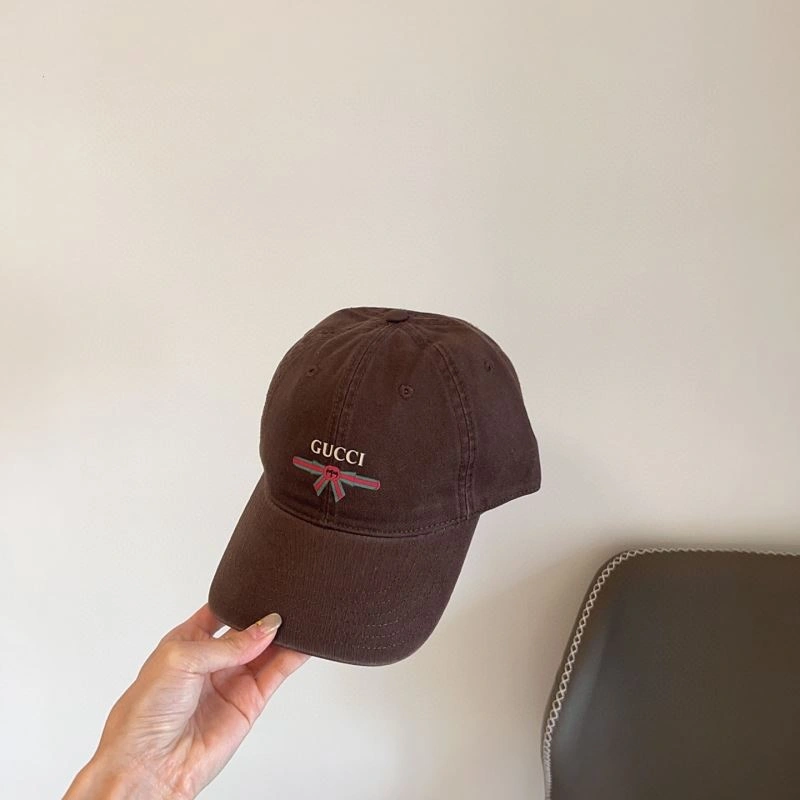 Comfortable Gucci Caps 258709
