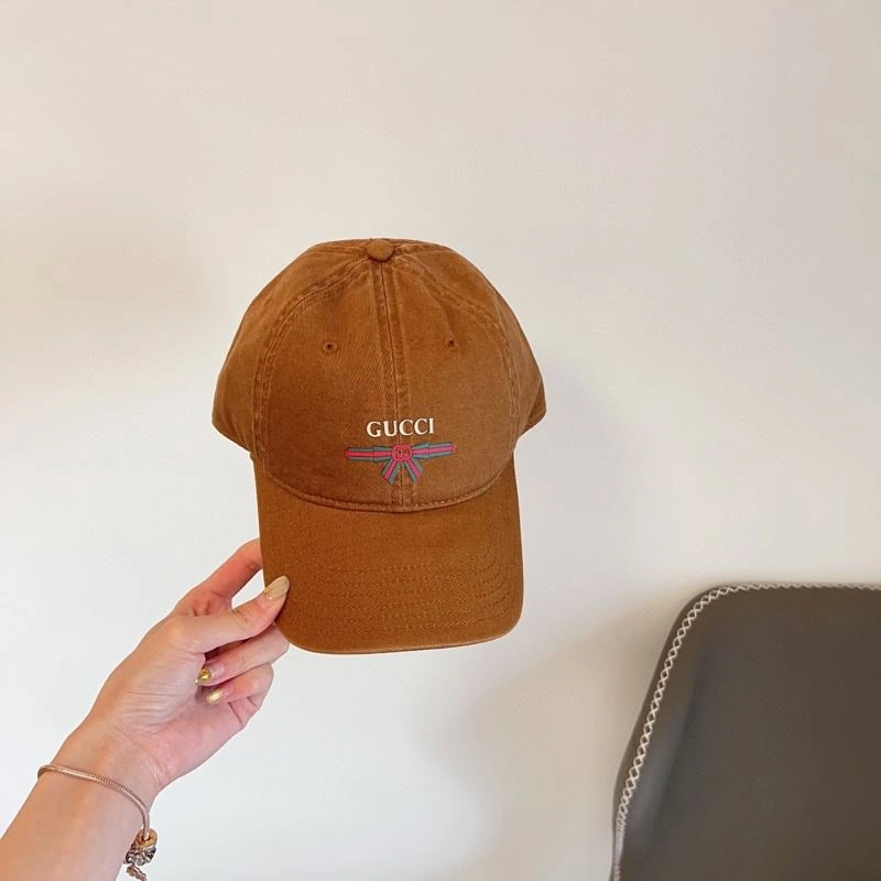 Comfortable Gucci Caps 258709