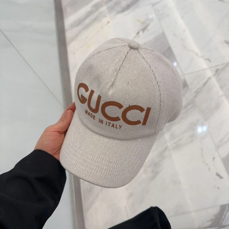 Lightweight Gucci Caps 258700