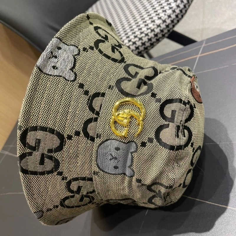 Gucci Caps Elegant 258664