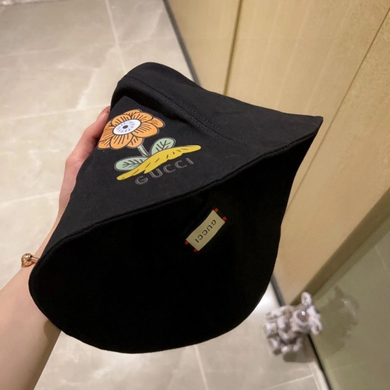 Gucci Caps Vibrant 258662