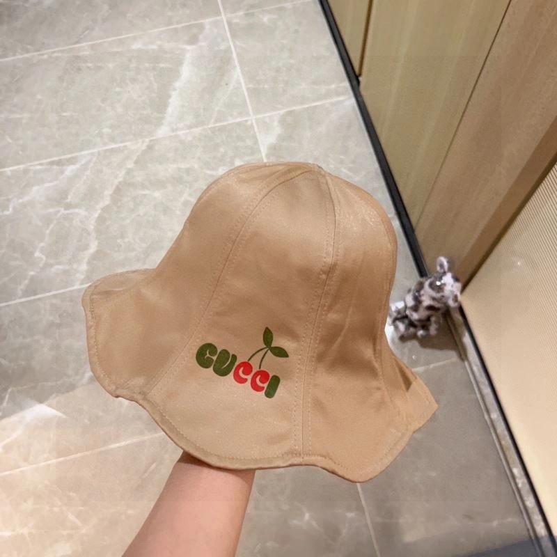 Minimalist Gucci Caps 258647