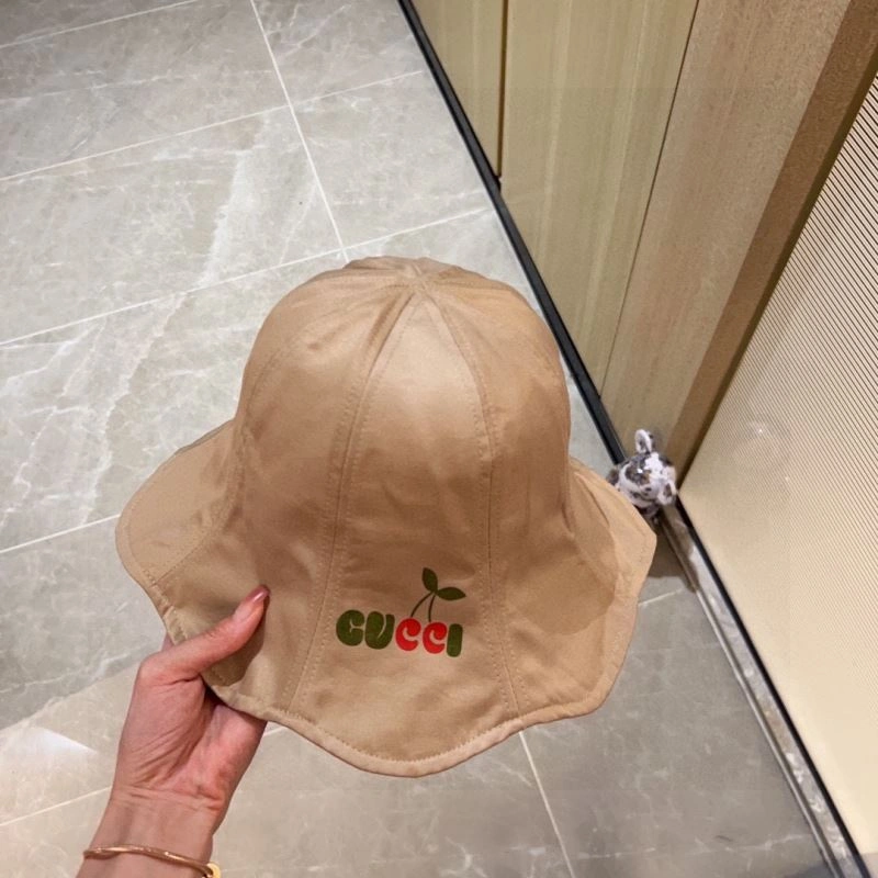 Minimalist Gucci Caps 258647