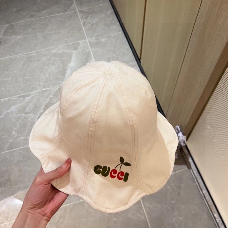 Minimalist Gucci Caps 258648
