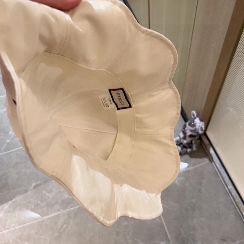 Minimalist Gucci Caps 258648