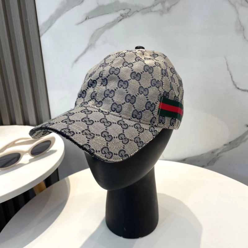 Sporty Gucci Caps 258641