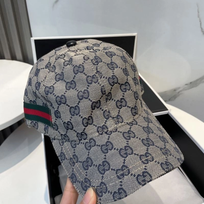 Sporty Gucci Caps 258641