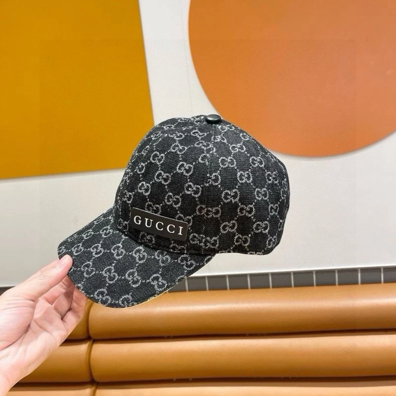 Seasonal Gucci Caps 258617