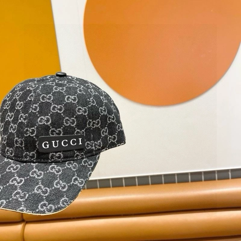Seasonal Gucci Caps 258617