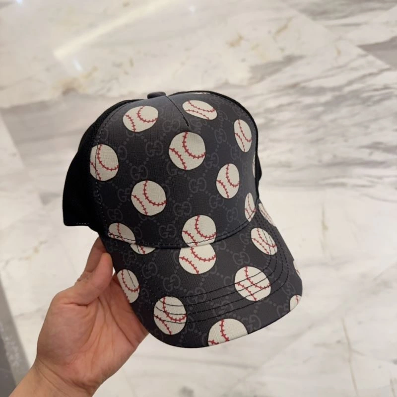 Gucci Caps Vibrant 258605