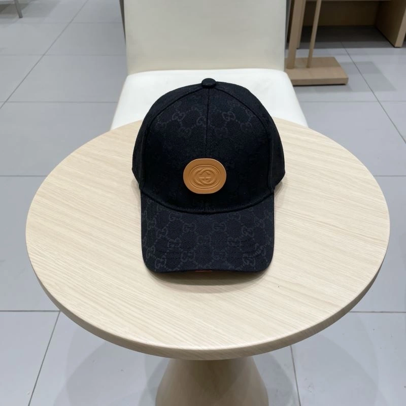 Sporty Gucci Caps 258570