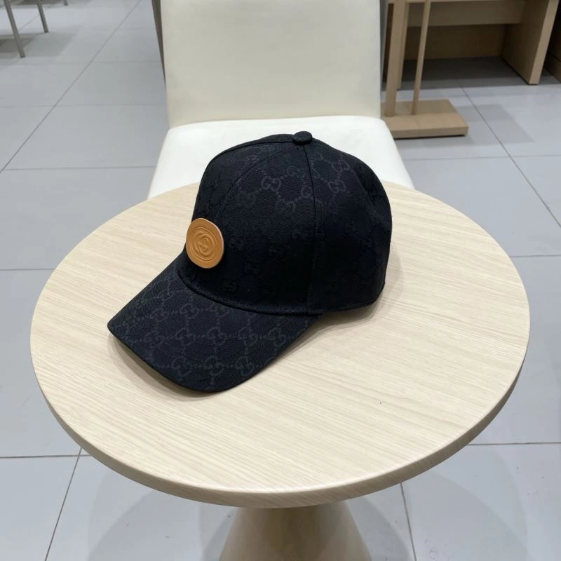 Sporty Gucci Caps 258570