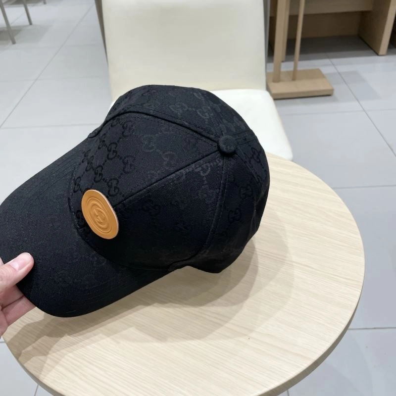 Sporty Gucci Caps 258570