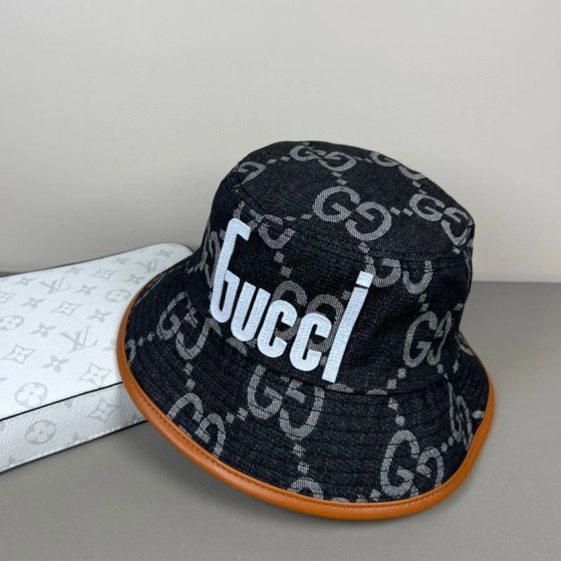 Gucci Caps Sleek 258547