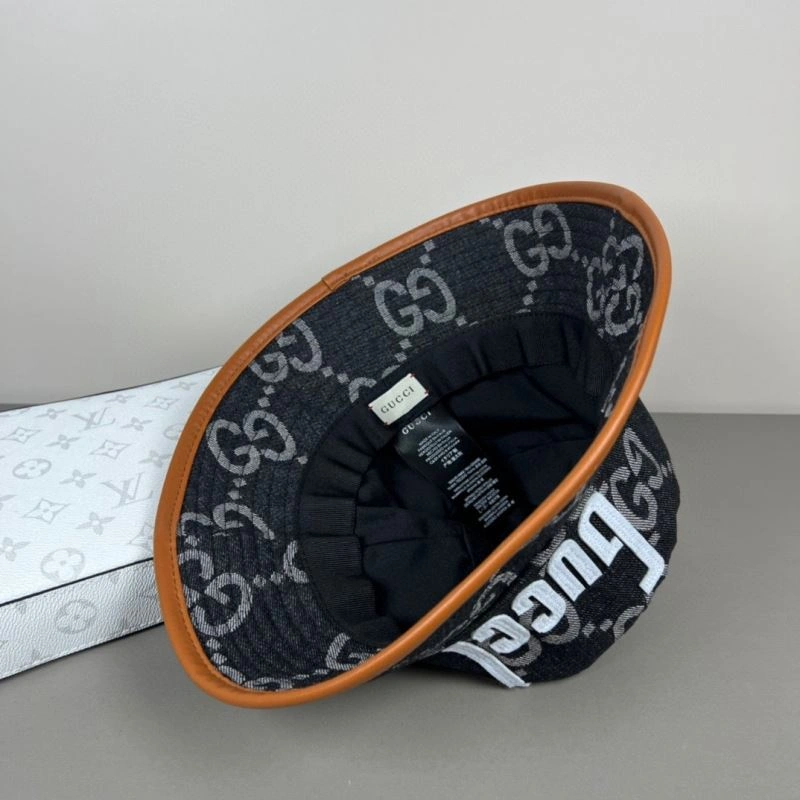 Gucci Caps Sleek 258547