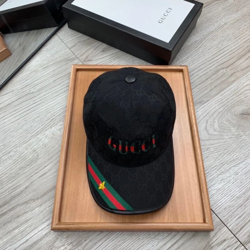 Sporty Gucci Caps 262087