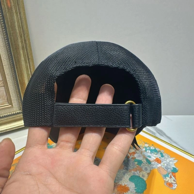 Gucci Caps Practical 262034