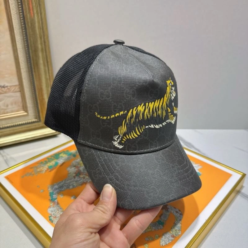 Gucci Caps Flexible 262035