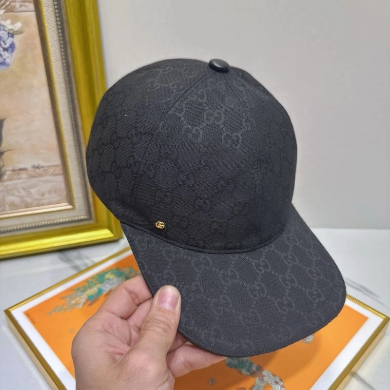 Gucci Caps Durable 262061