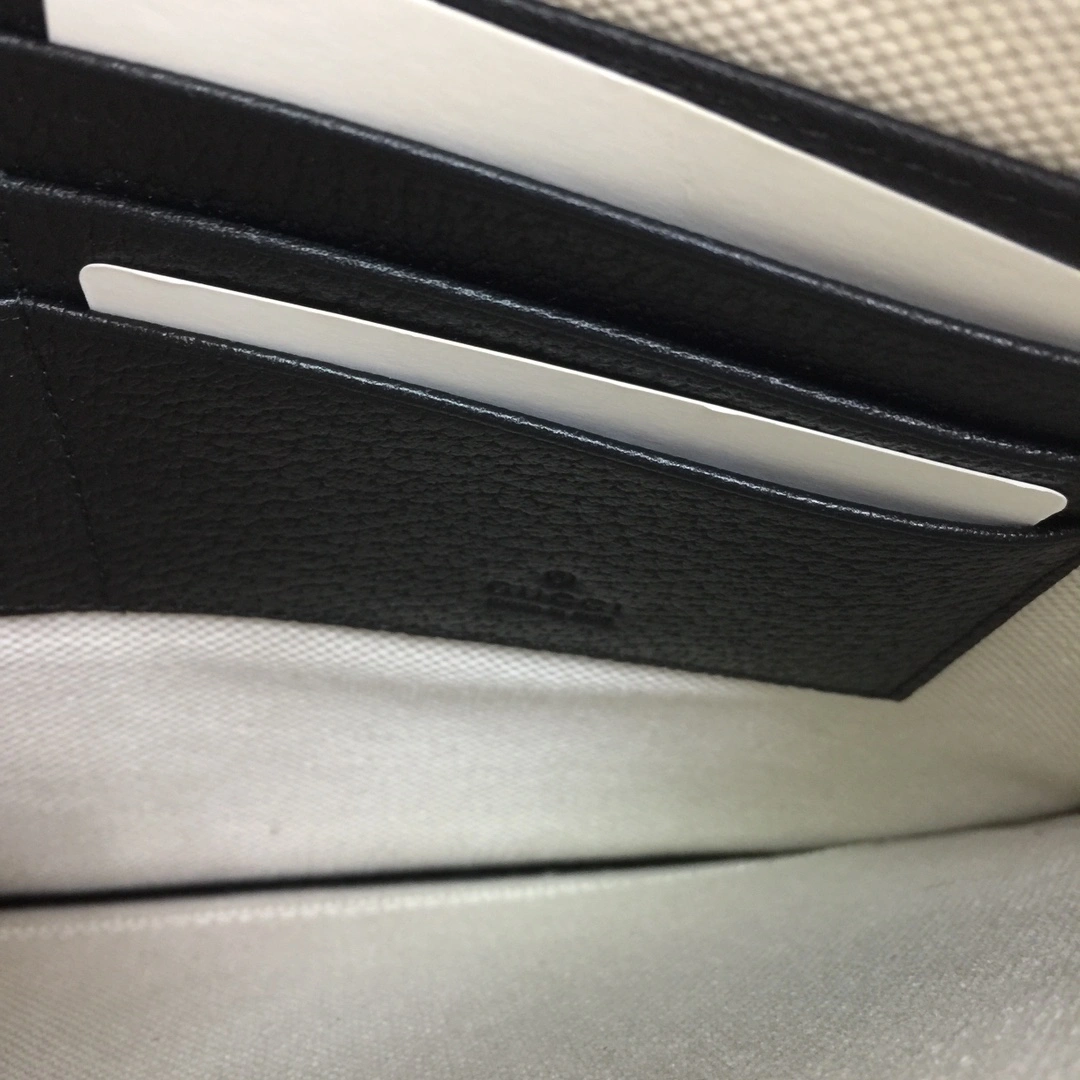 Breathable Gucci Clutch Bags 72557