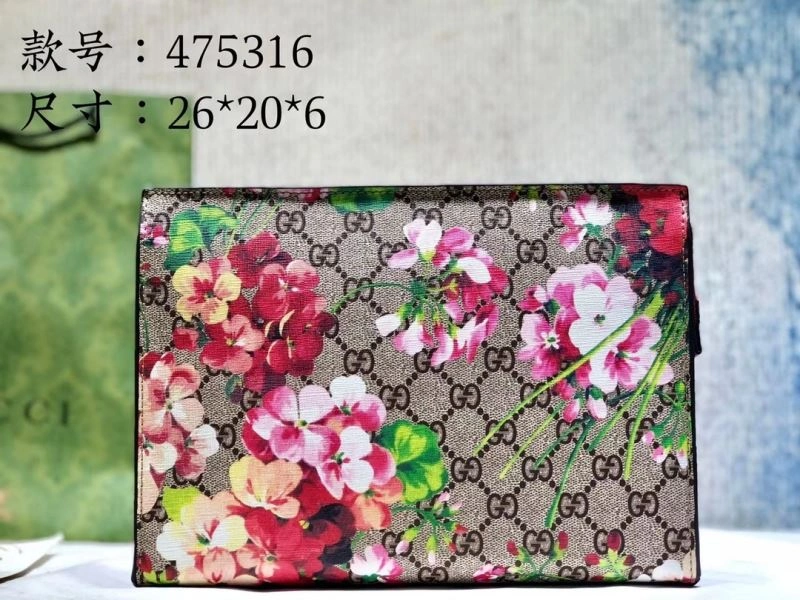 GoAnywhere Gucci Clutch Bags 81460