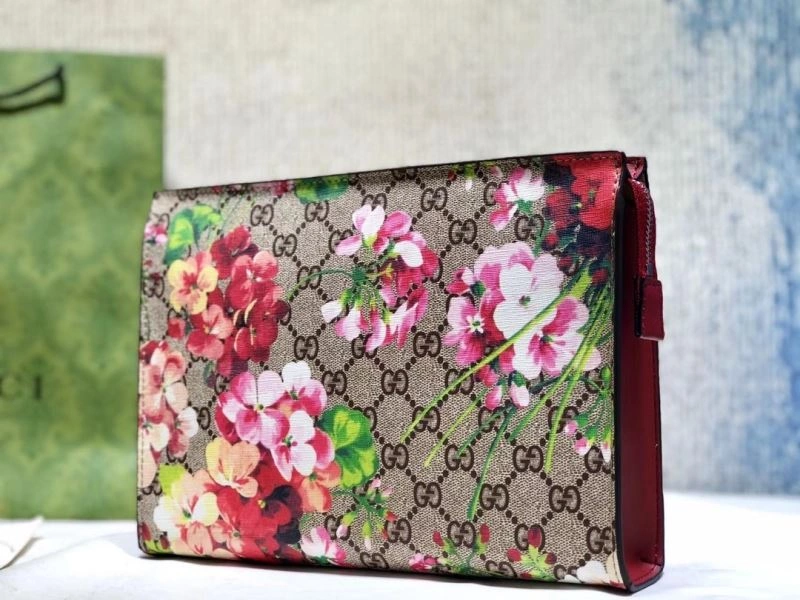 GoAnywhere Gucci Clutch Bags 81460