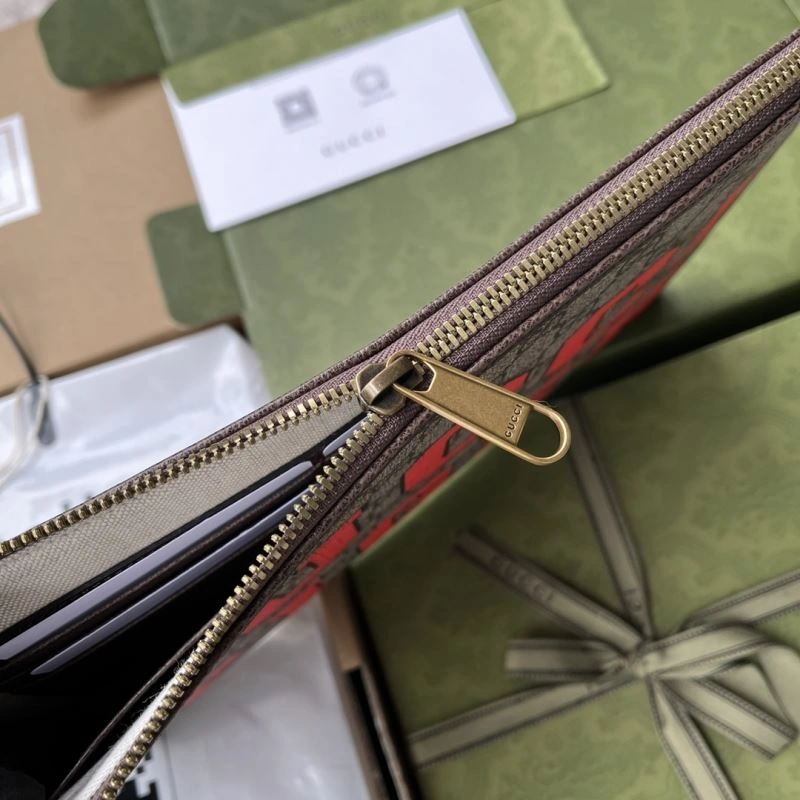 Resilient Gucci Clutch Bags 74678