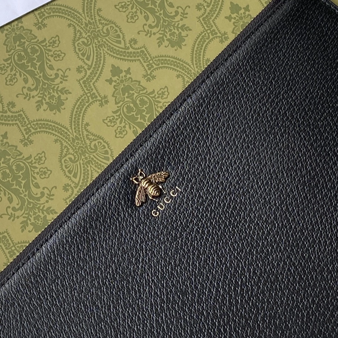 Sleek Gucci Clutch Bags 72472
