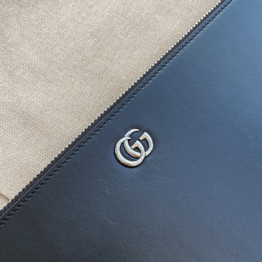 Gucci Clutch Bags Flexible 72477