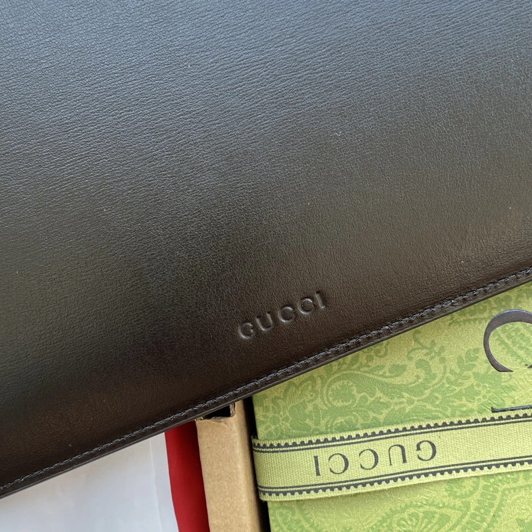 Gucci Clutch Bags Flexible 72477