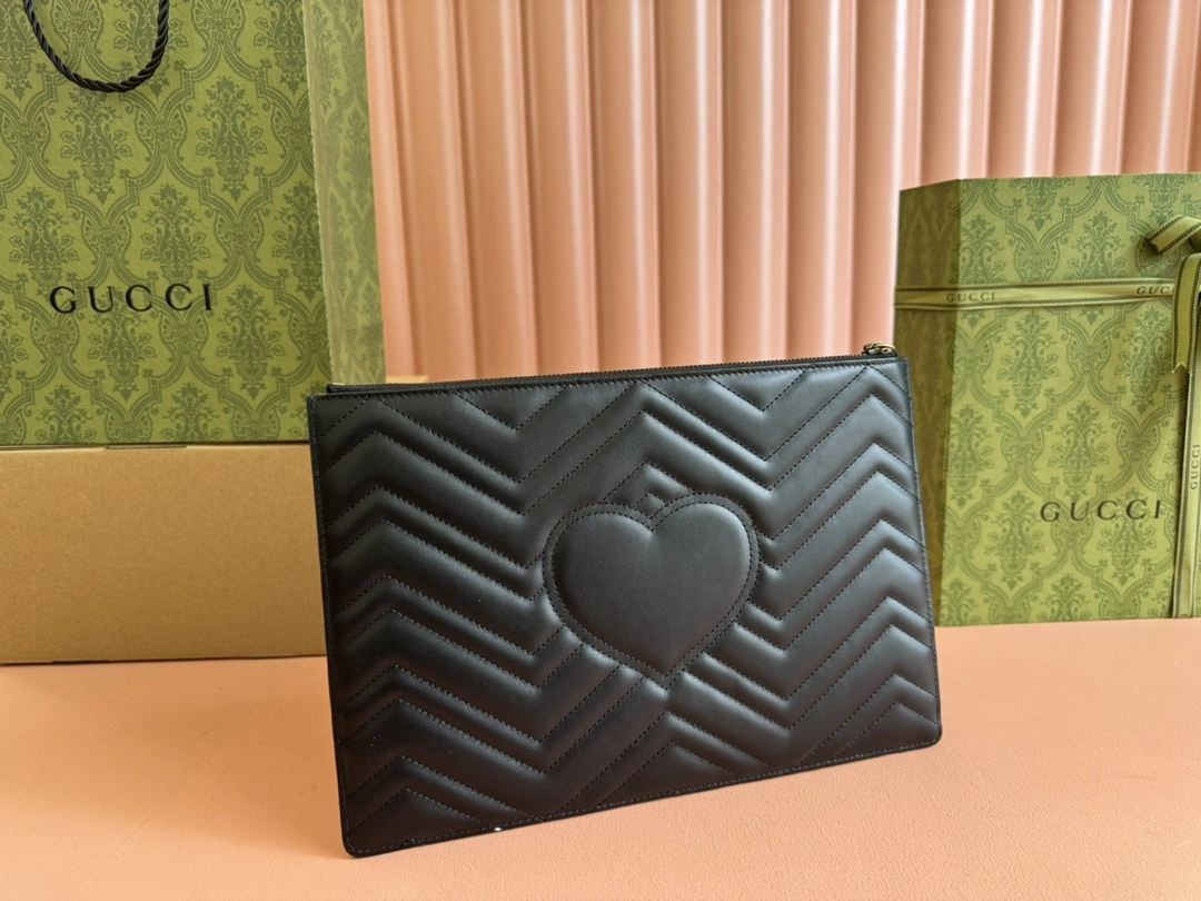 Lightweight Gucci Clutch Bags 72474
