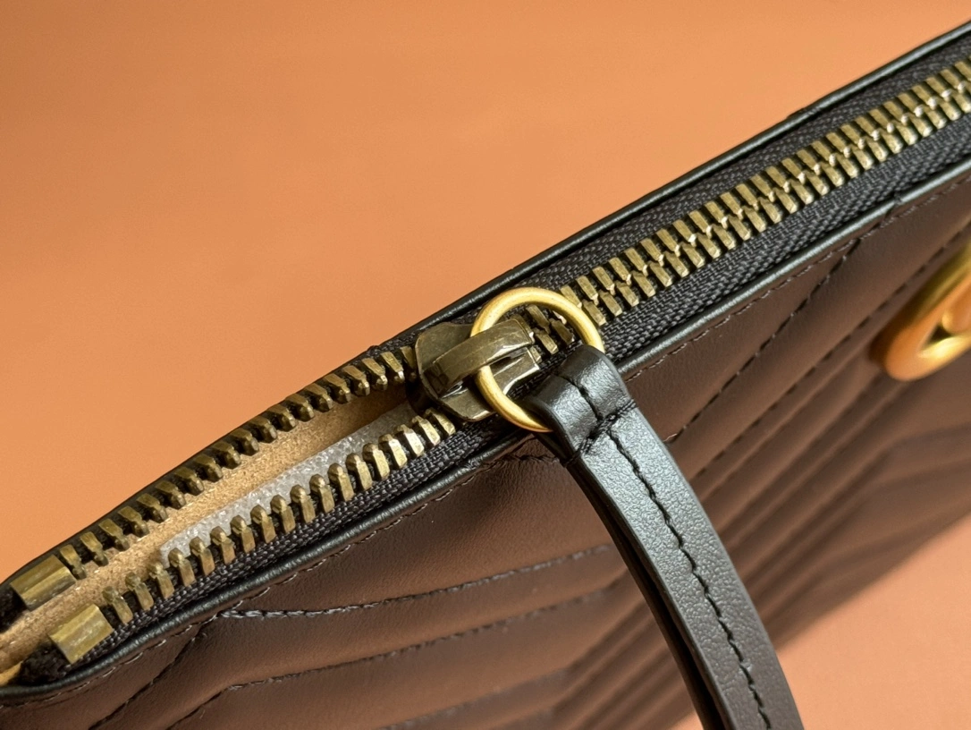 Lightweight Gucci Clutch Bags 72474