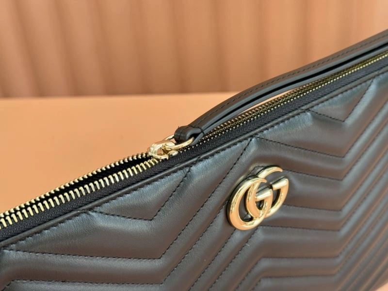 Chic Gucci Clutch Bags 64872