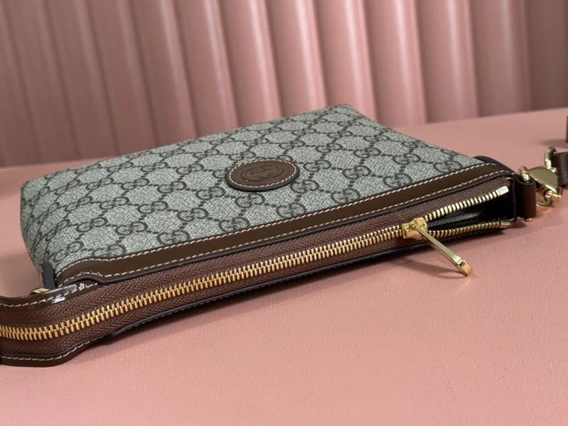 TechFriendly Gucci Clutch Bags 50062